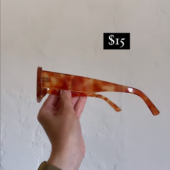 Brand new sunnies purchased from Urban Outfitters. Never worn! - Picture 2 of 2